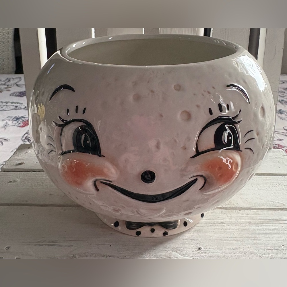 Charming Joanna Parker Luna Ceramic Bowl White and Black